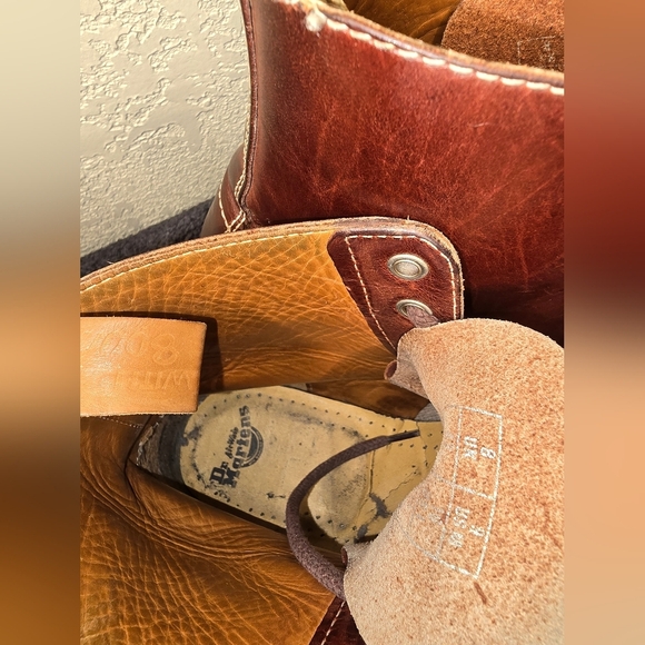 Dr. Martens James Combat Boots Mens Size 8  Leather Work burbury color - Picture 4 of 12